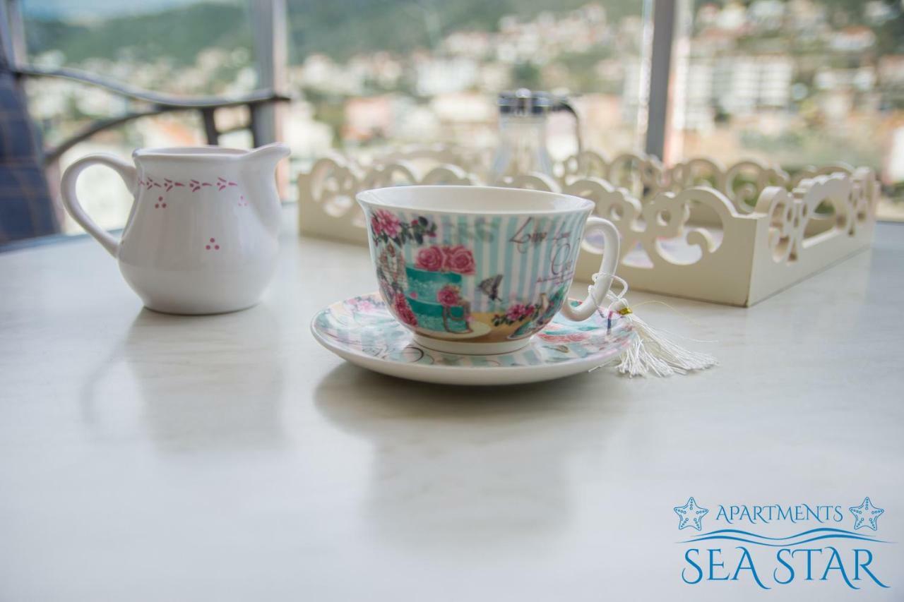 Sea Star Apartment Dobra Voda Bagian luar foto