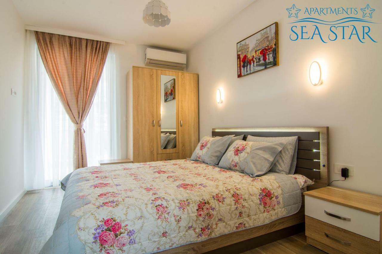 Sea Star Apartment Dobra Voda Bagian luar foto